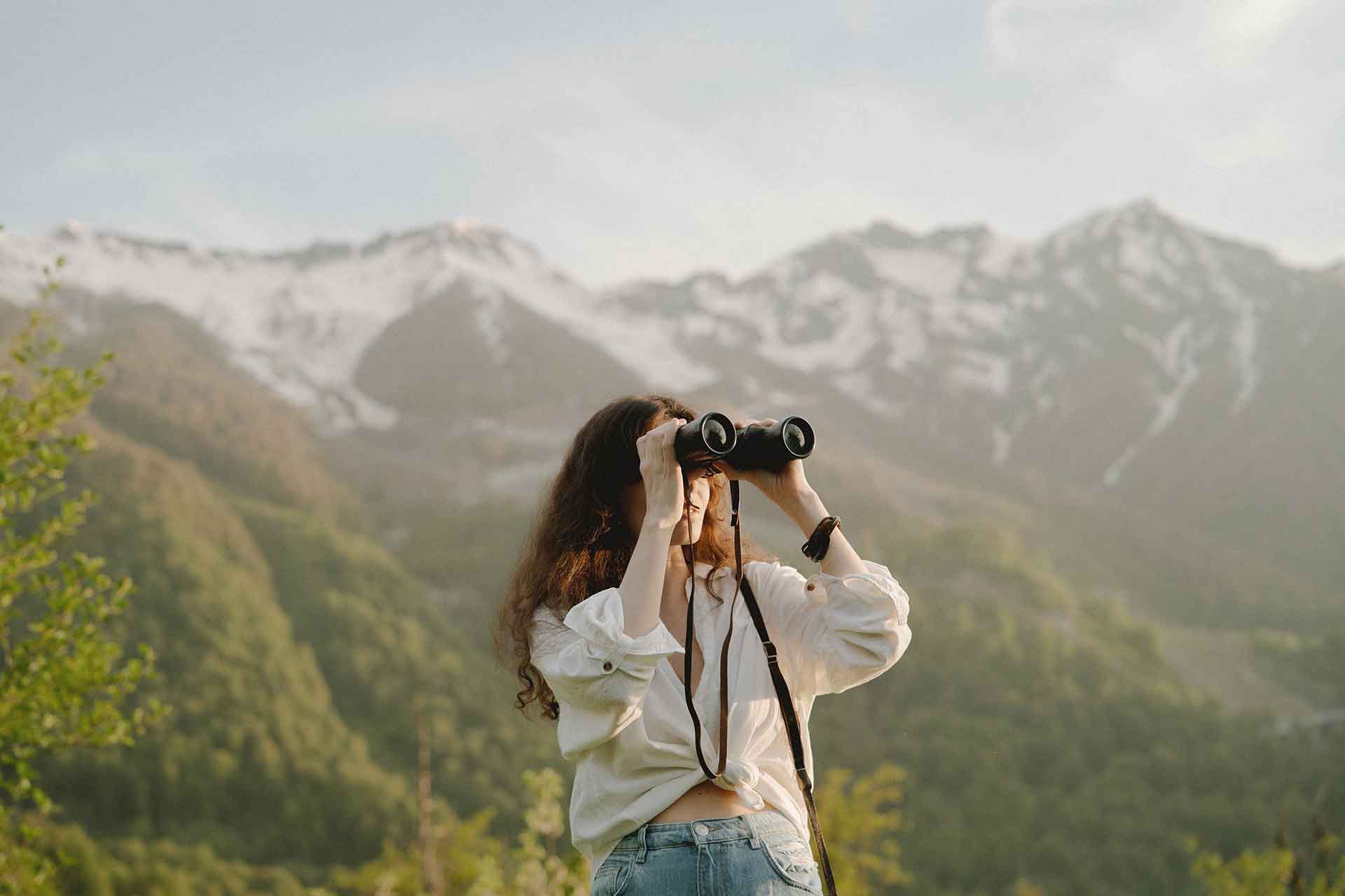 Lire la suite à propos de l’article Bien choisir ses jumelles de voyage : tous nos conseils