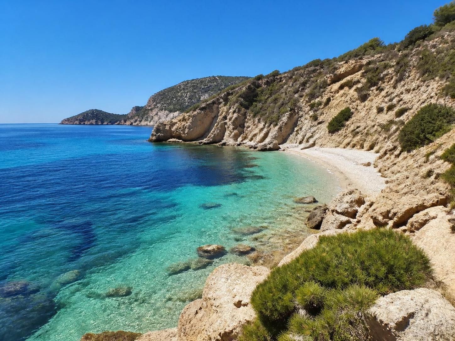 découvrez où partir au soleil en juin sans dépasser votre budget grâce à nos destinations pas chères et idéales pour des vacances réussies.